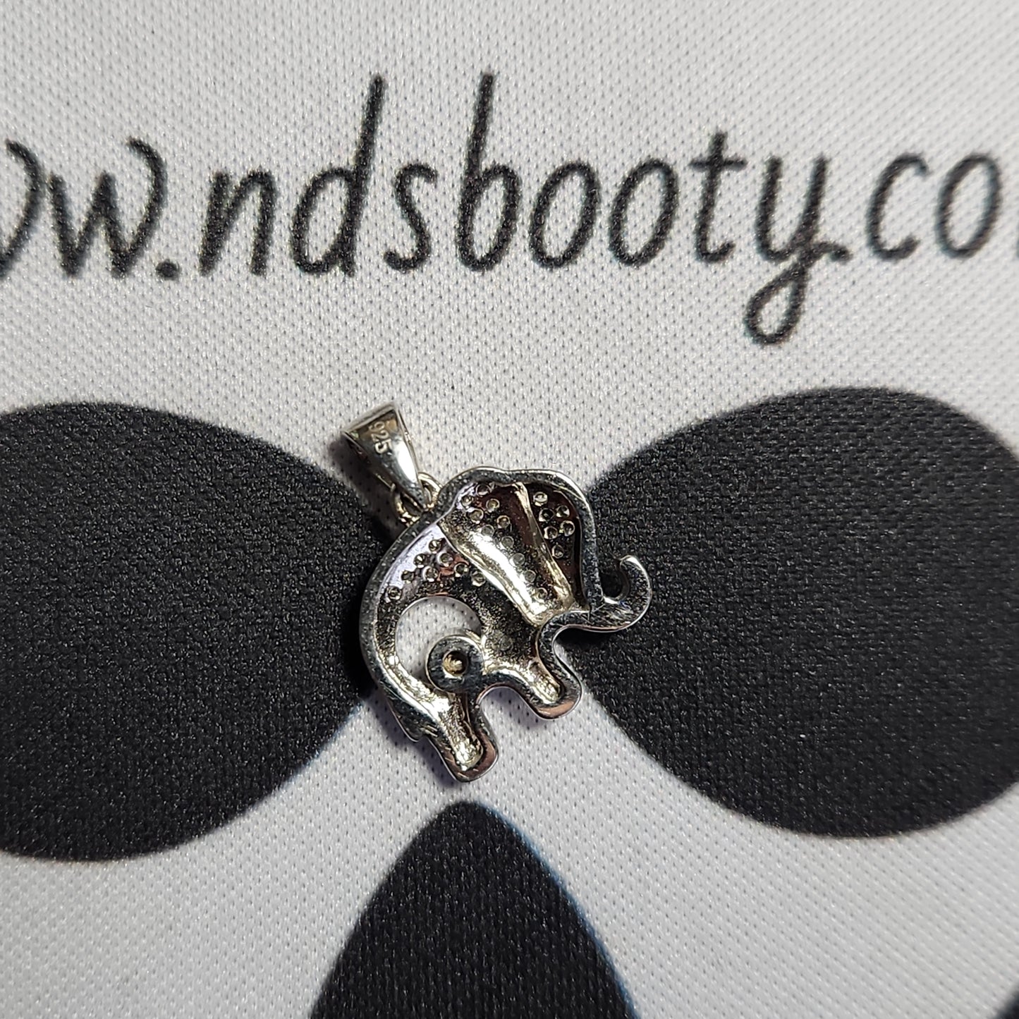 Sterling silver Elephant pendant with cz