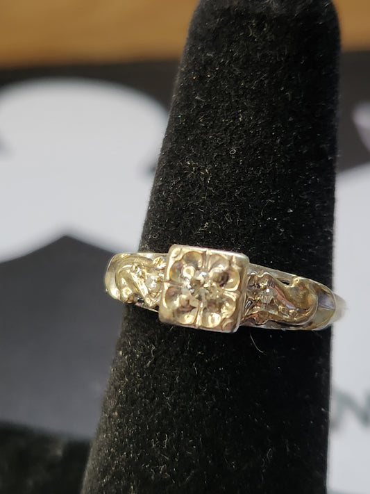 14k White Gold Deco Diamond Ring Sz 5.5